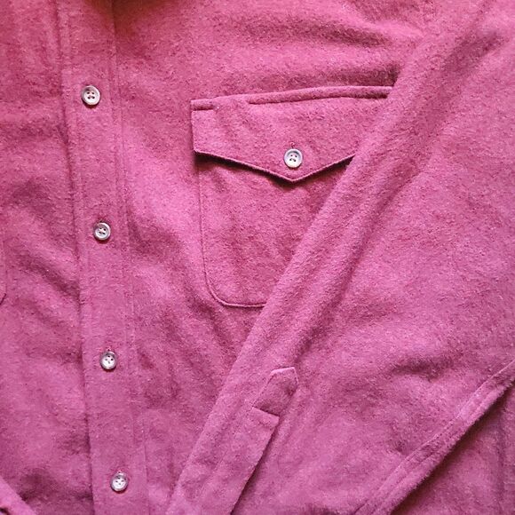 NWT Chamois Cloth St. John's Bay Large Burgundy Button-Down Long-sleeve Shirt - Picture 8 of 10